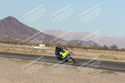 media/Nov-01-2025-CVMA (Sat) [[fc0f7531b8]]/Race 13-Femmewalla-Femmewalla UL/